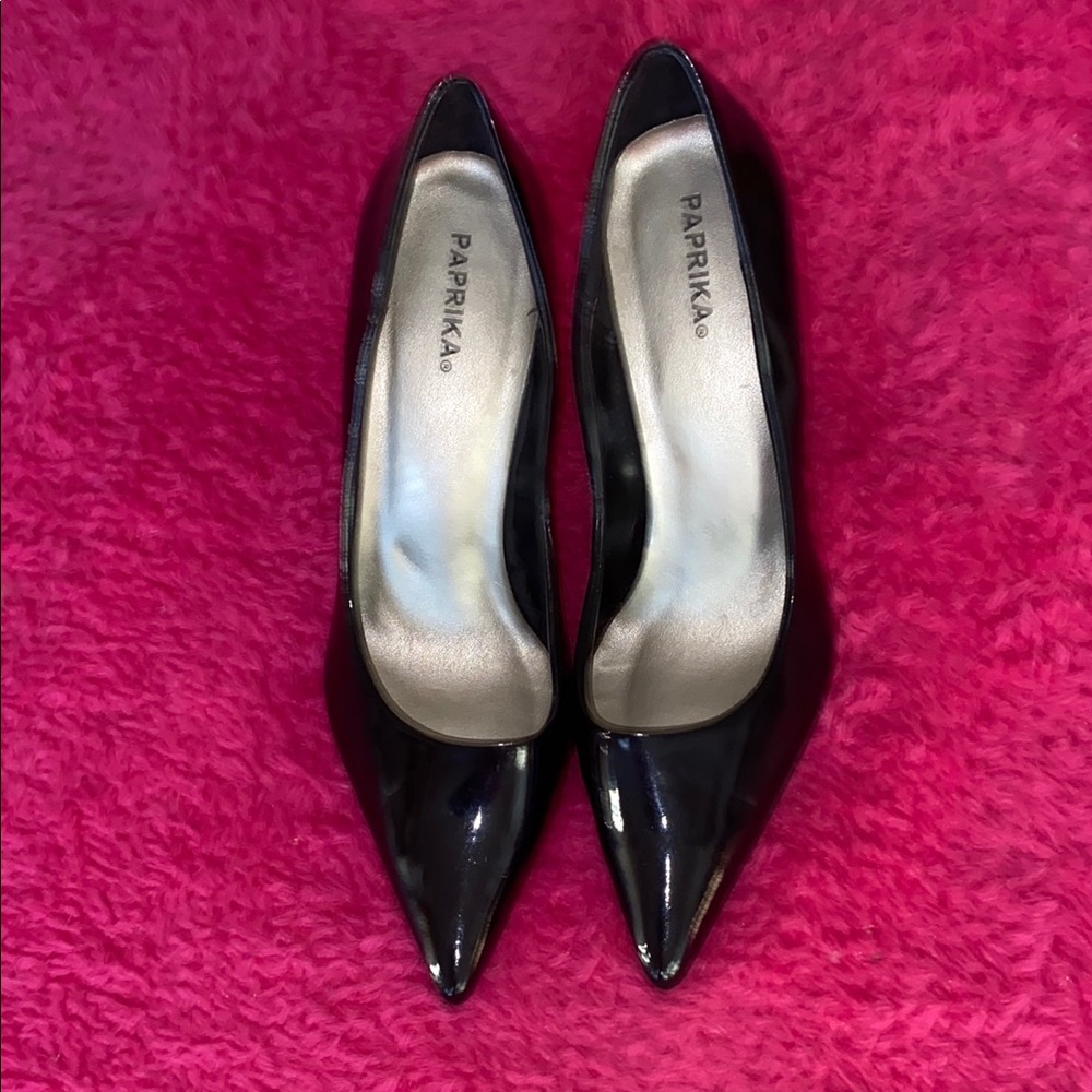 Vintage Paprika Black Women's Heels